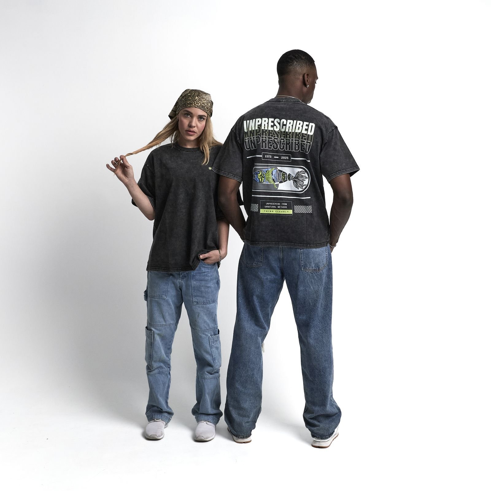 Two models in Unprescribed pieces